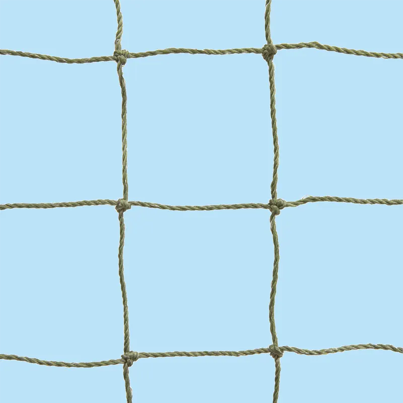 Sonderanfertigung - Drahtverstärkt - Boy-Katzennetz - 40mm Maschenweite - 1.3mm Garnstärke - olivgrün & weiß Sonderanfertigung - Drahtverstärkt - Boy-Katzennetz - 40mm Maschenweite - 1.3mm Garnstärke - olivgrün & weiß